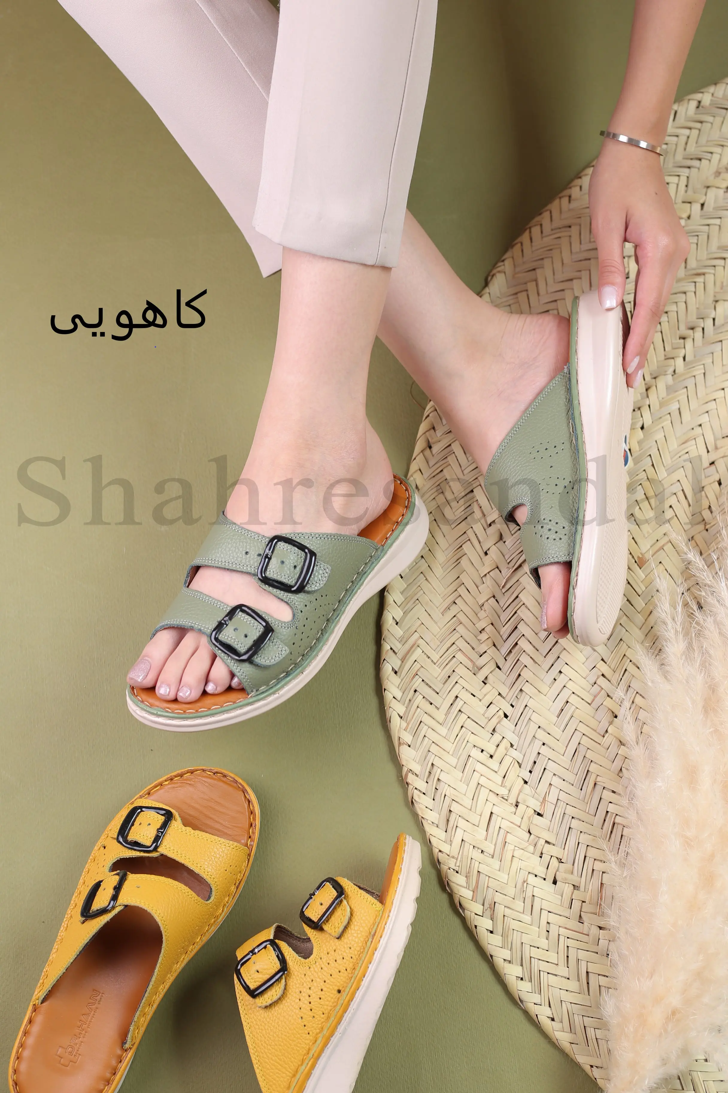 صندل چرم طبیعی زنانه واکر