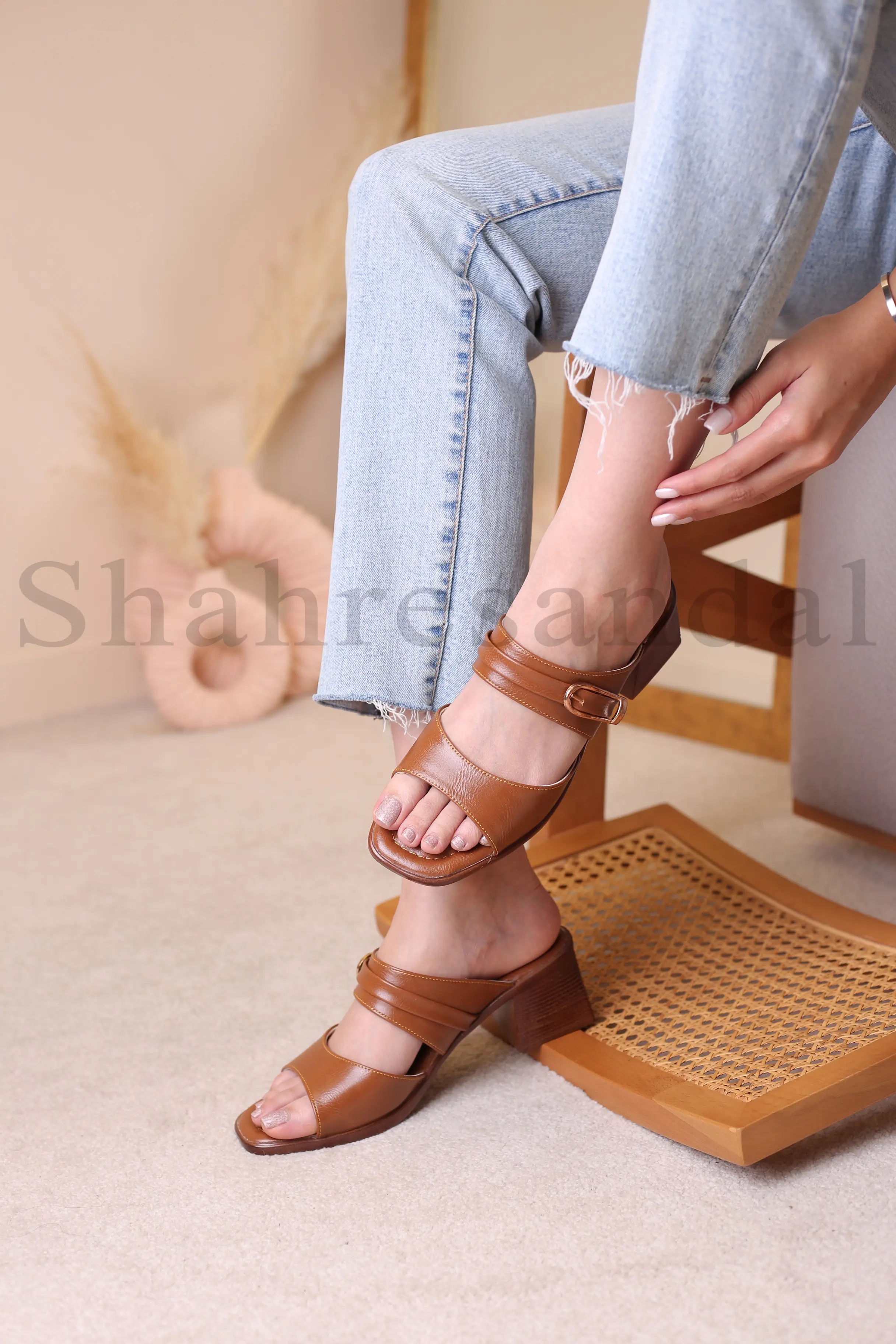 کفش صندل پاشنه دار زنانه کد 557