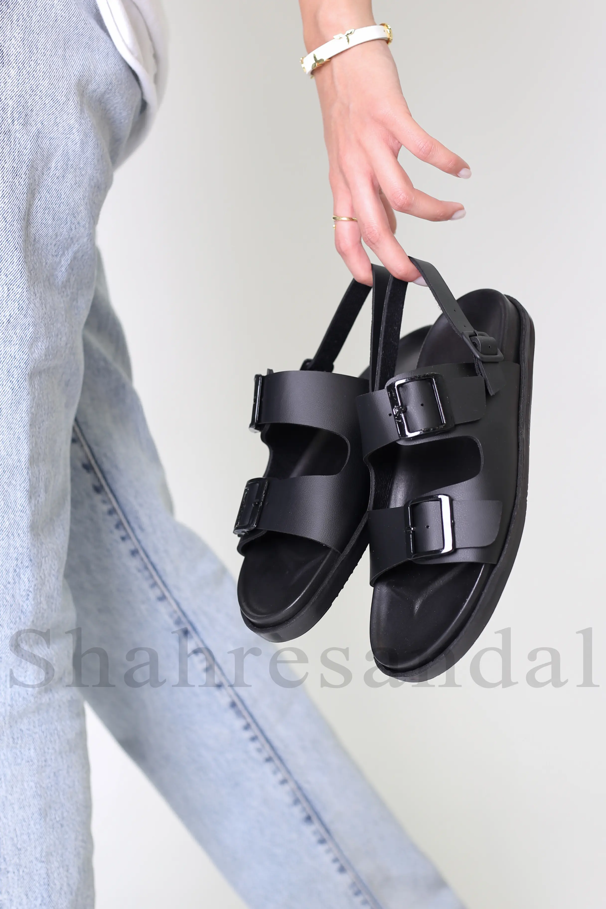 کفش صندل زنانه رکابدار بارانا