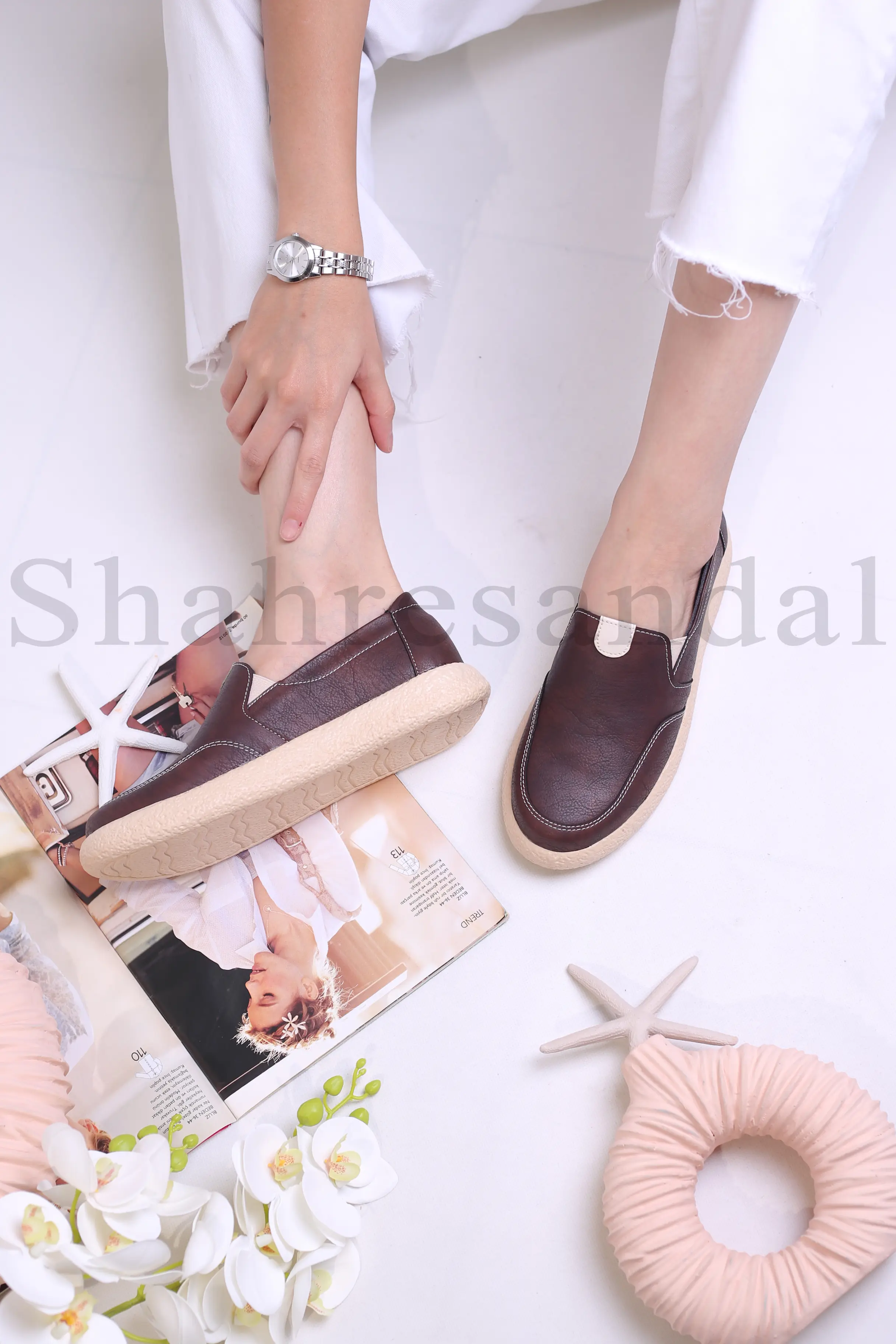 کفش کالج زنانه برفی