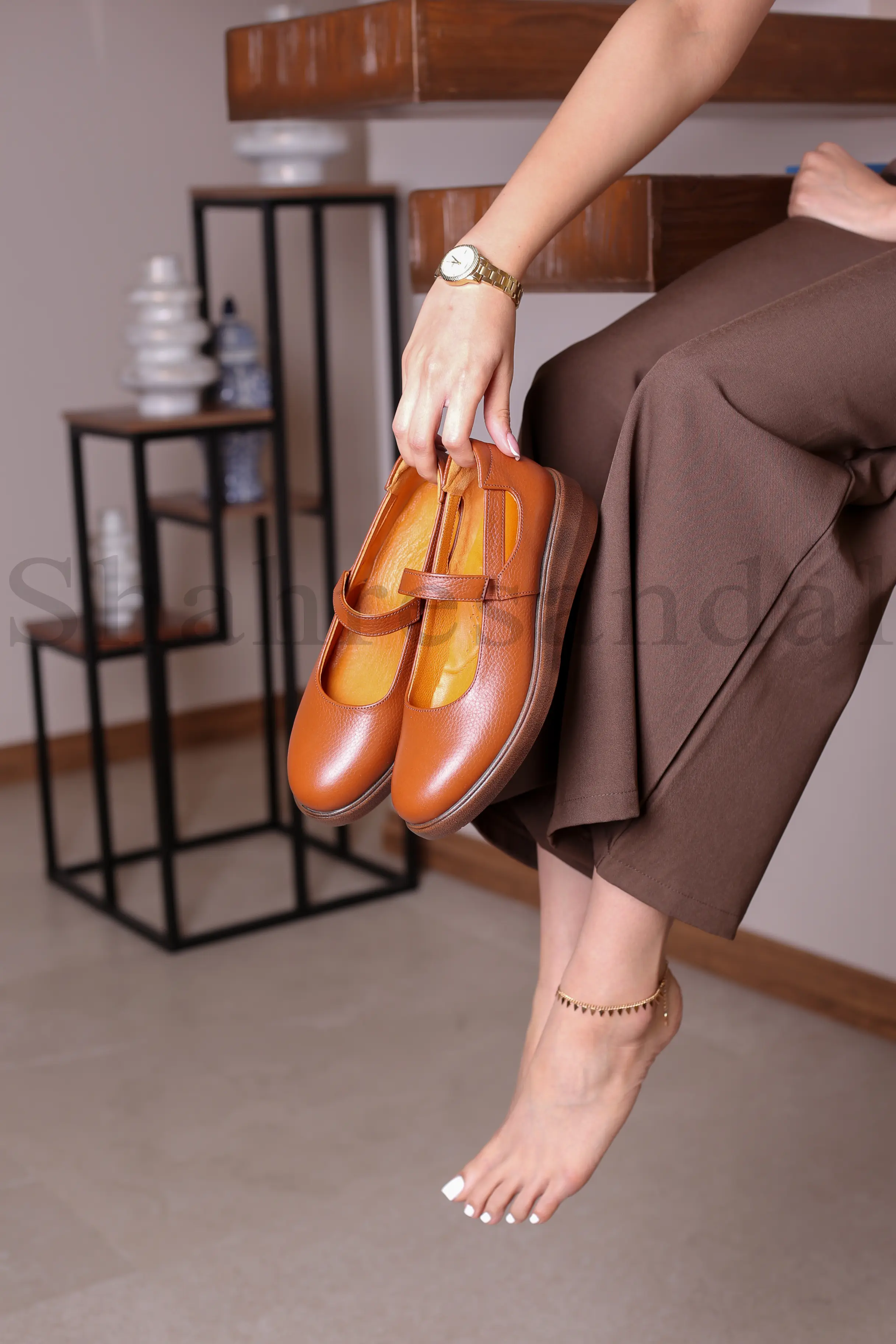 کفش پرسنلی زنانه چرم طبیعی آرتا