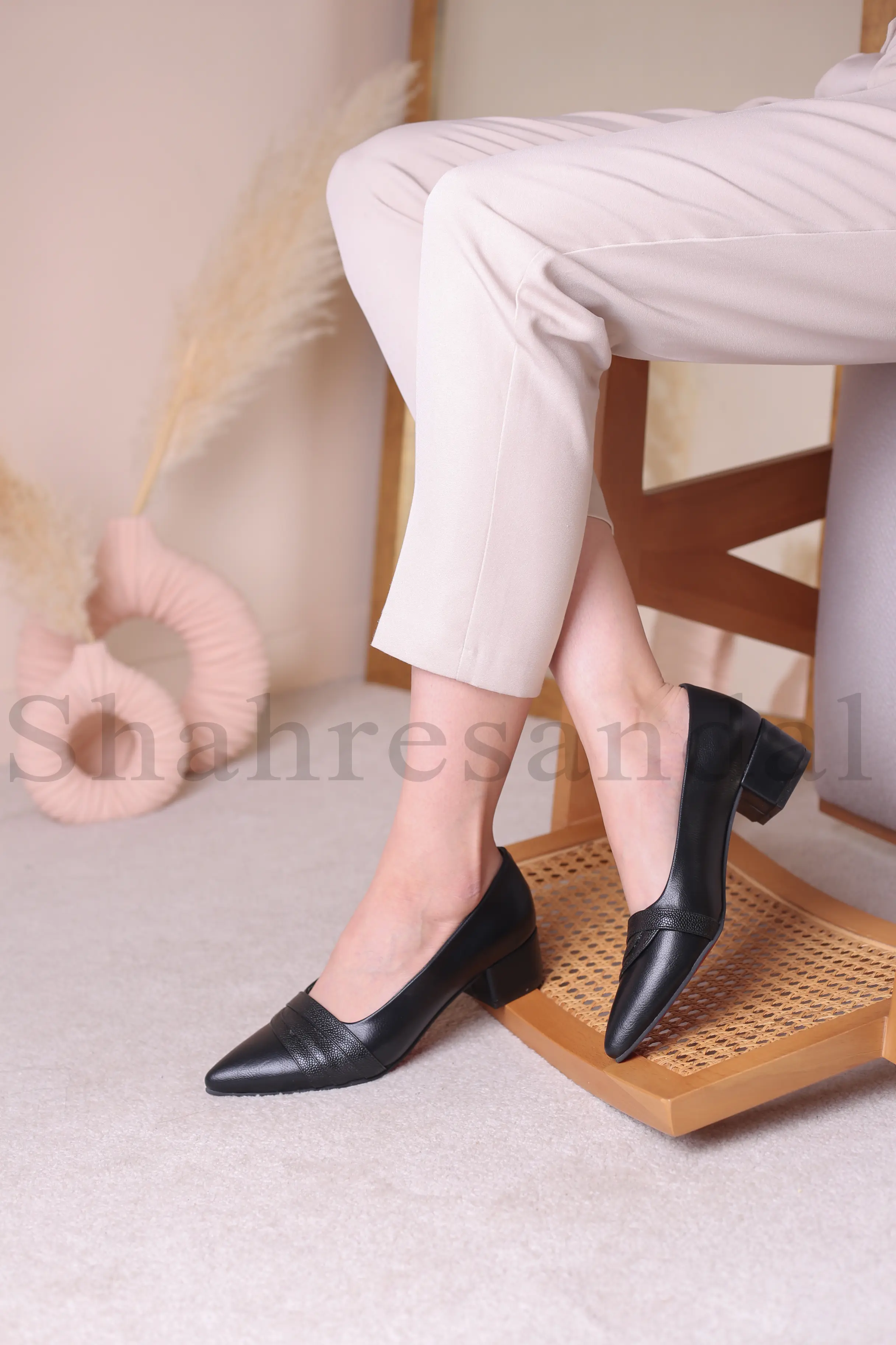 کفش پرسنلی پاشنه دار زنانه کد 8385