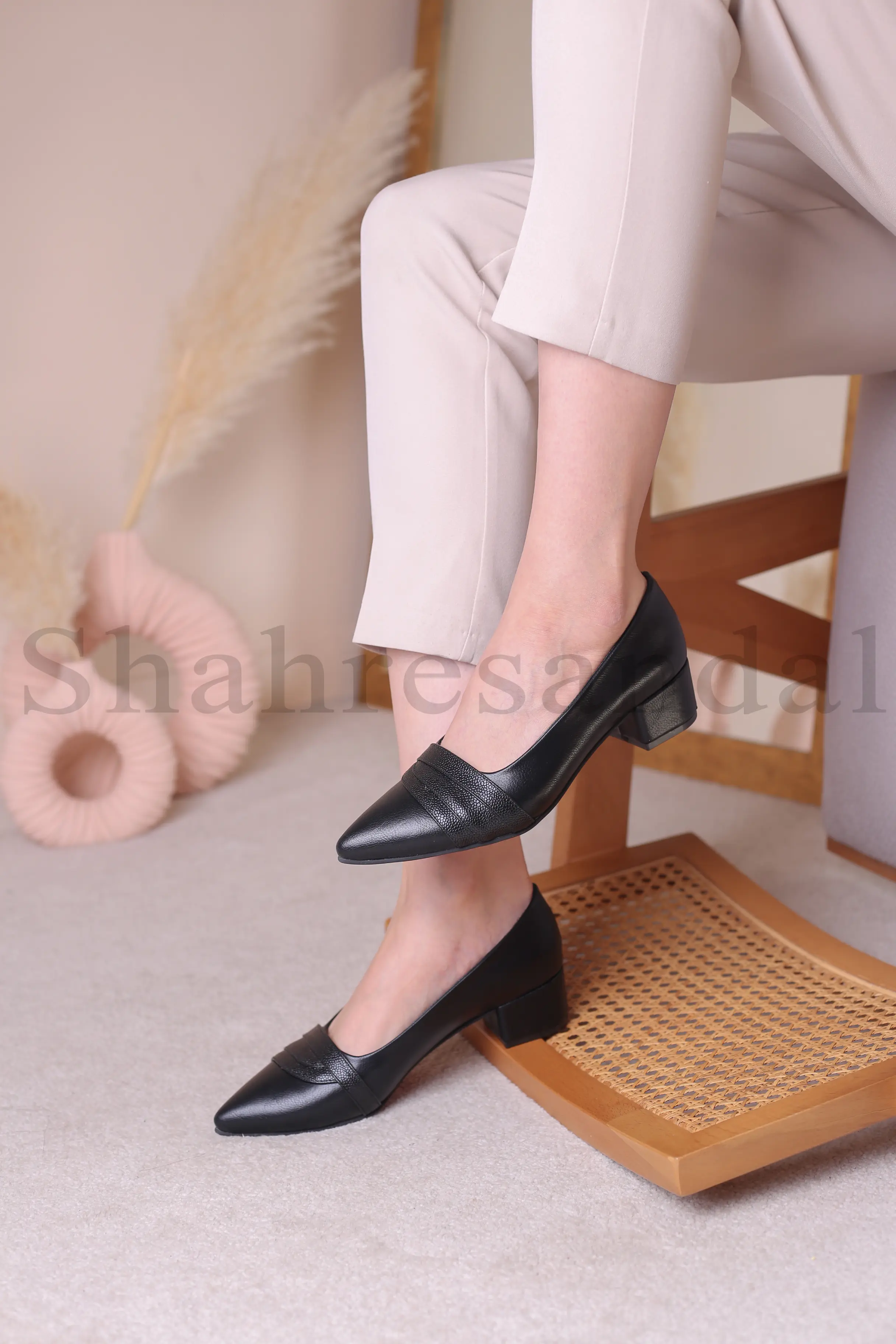 کفش پرسنلی پاشنه دار زنانه کد 8385