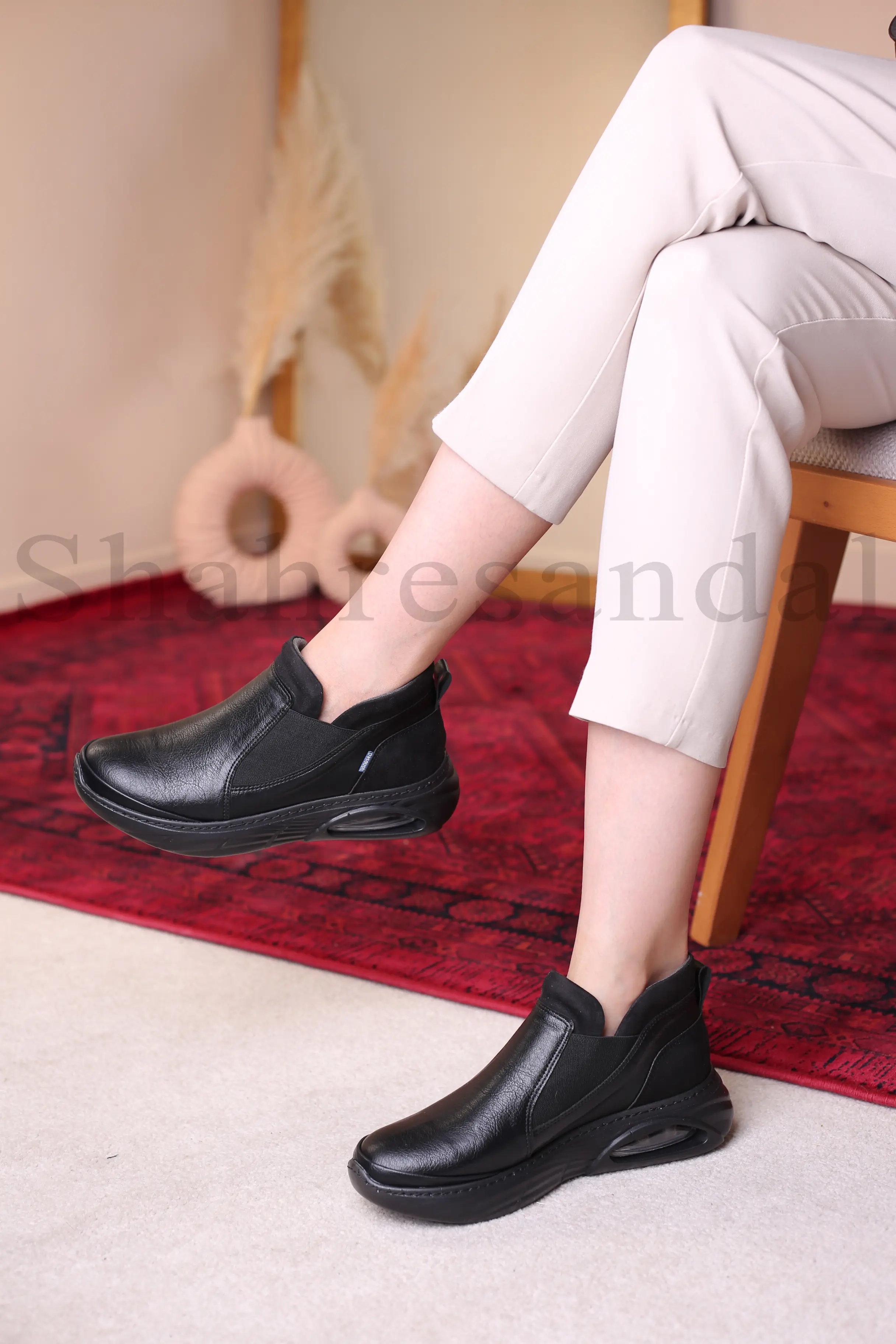 نیم بوت زنانه آیس