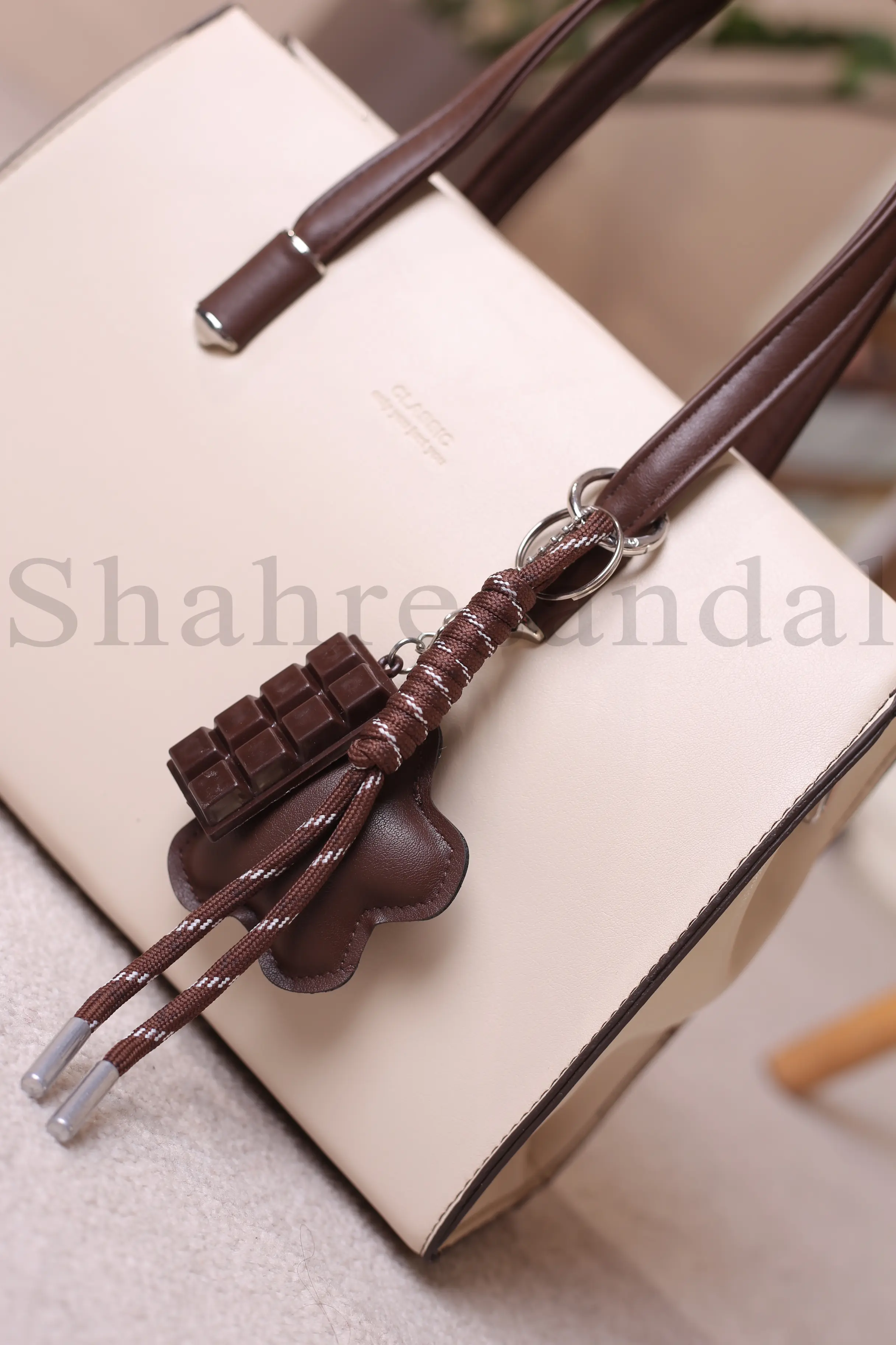 کیف دوشی زنانه شکلات