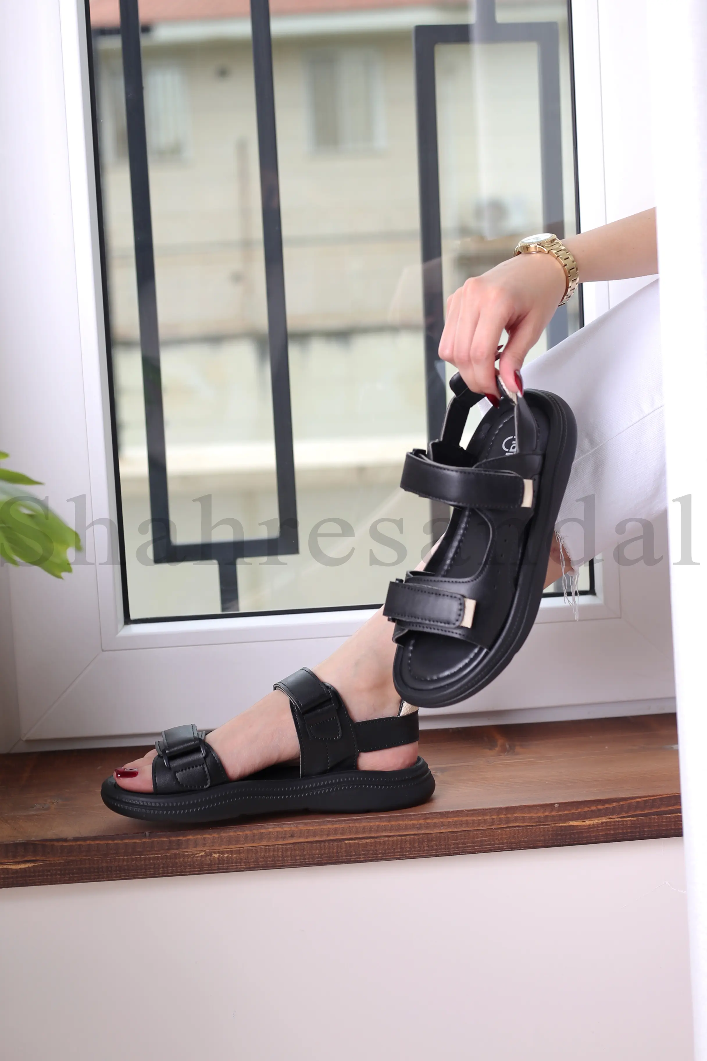 کفش صندل رکابدار زنانه توکا