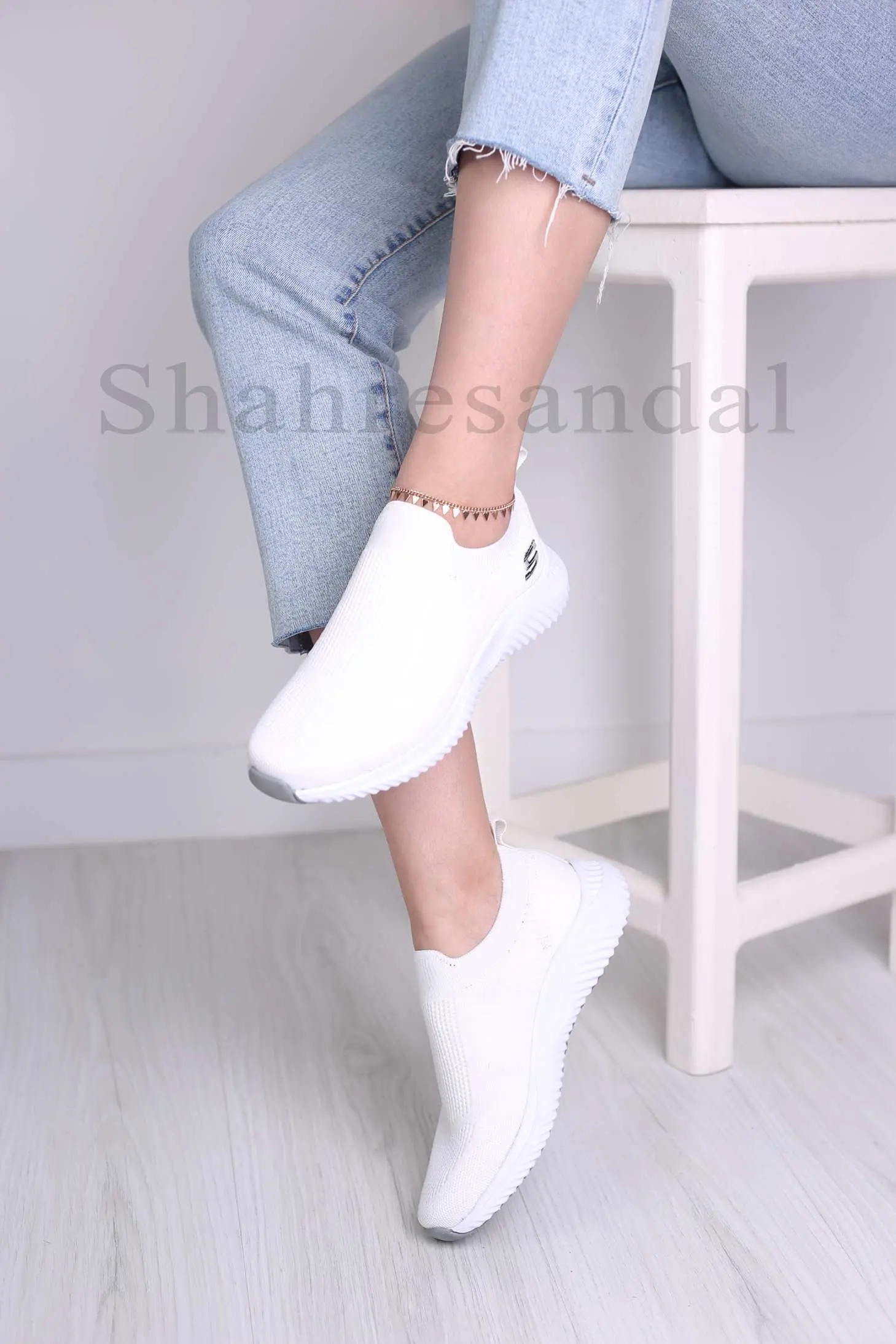 کفش زنانه اسپرت بافتی بن بن