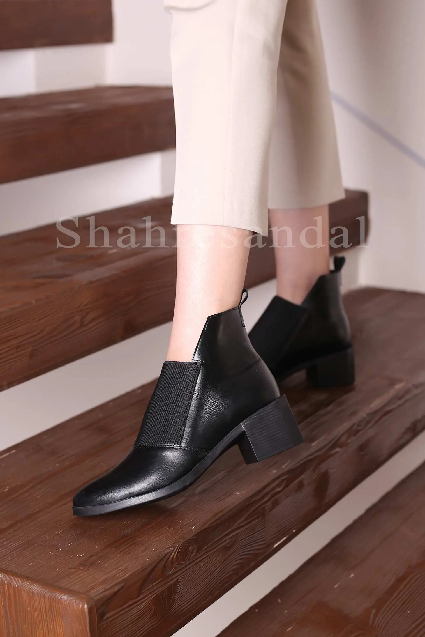 بوت پاشنه دار زنانه سیلا کد 1158