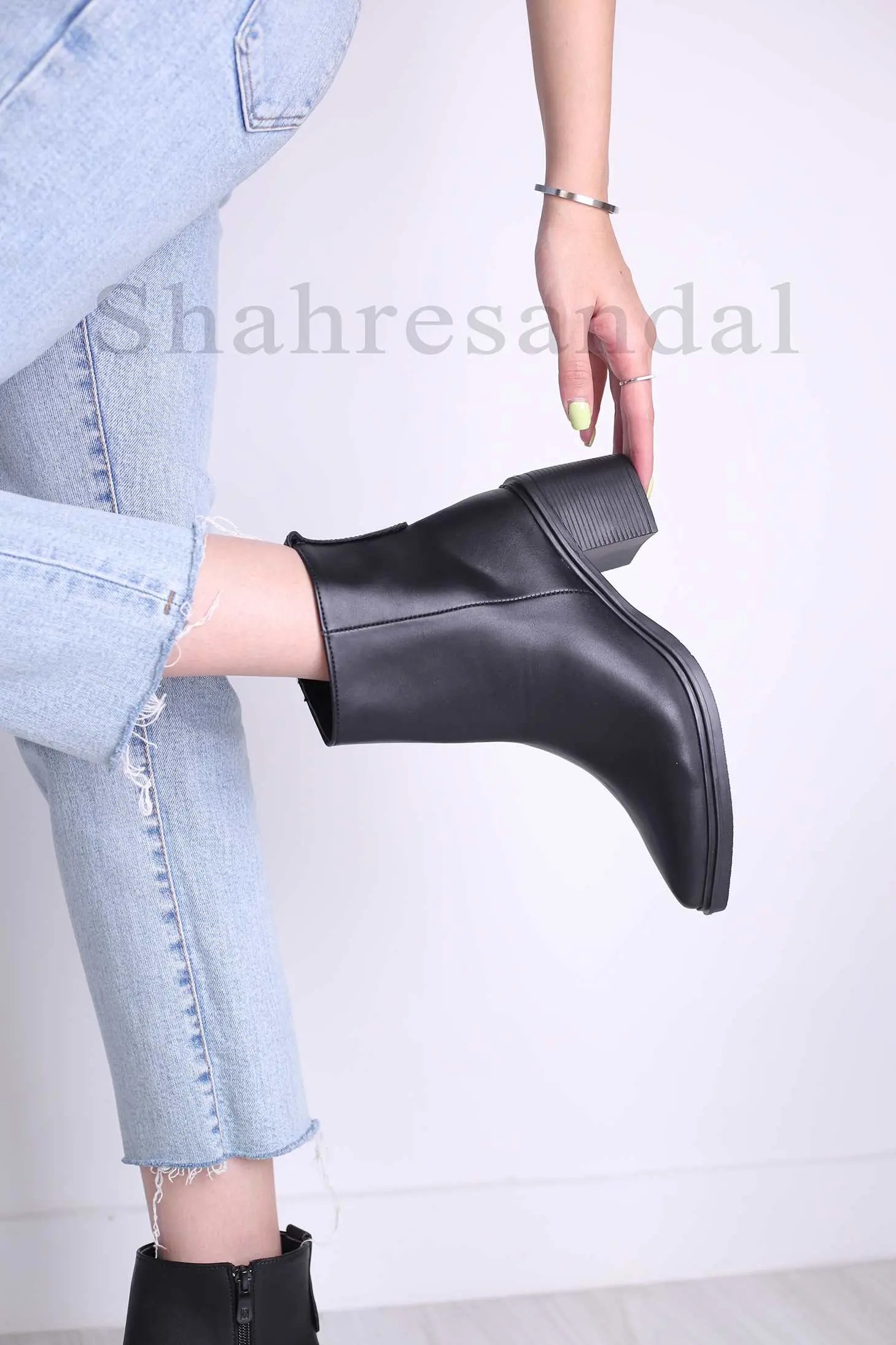 بوت پاشنه دار زنانه کد 8340