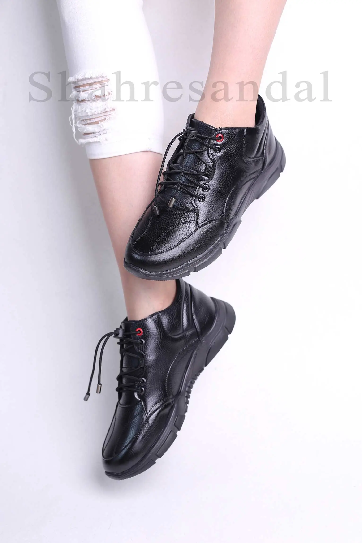 کفش اسپرت زنانه لیوایز 8018