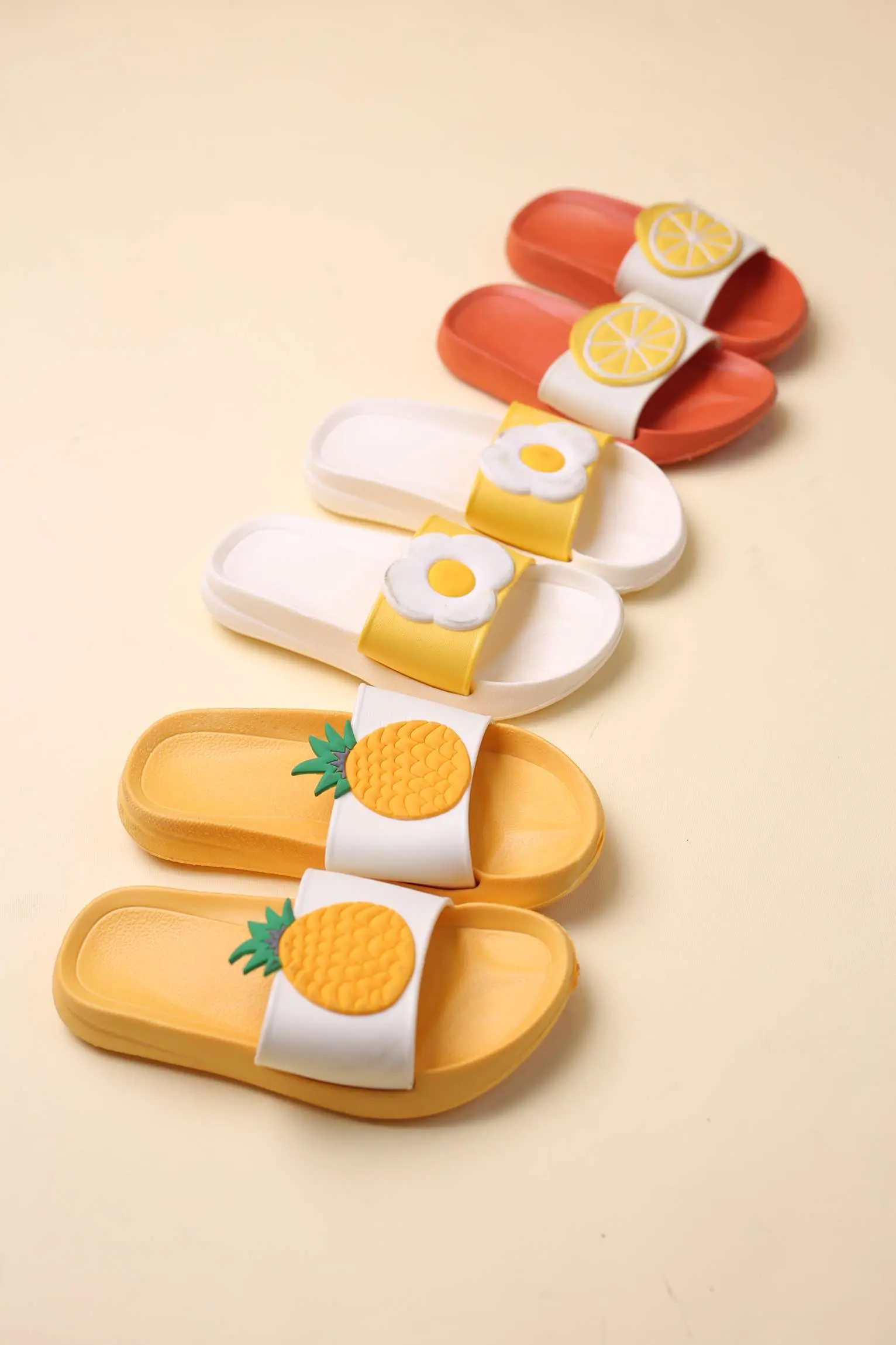 کفش صندل روفرشی بچه گانه میوه ای