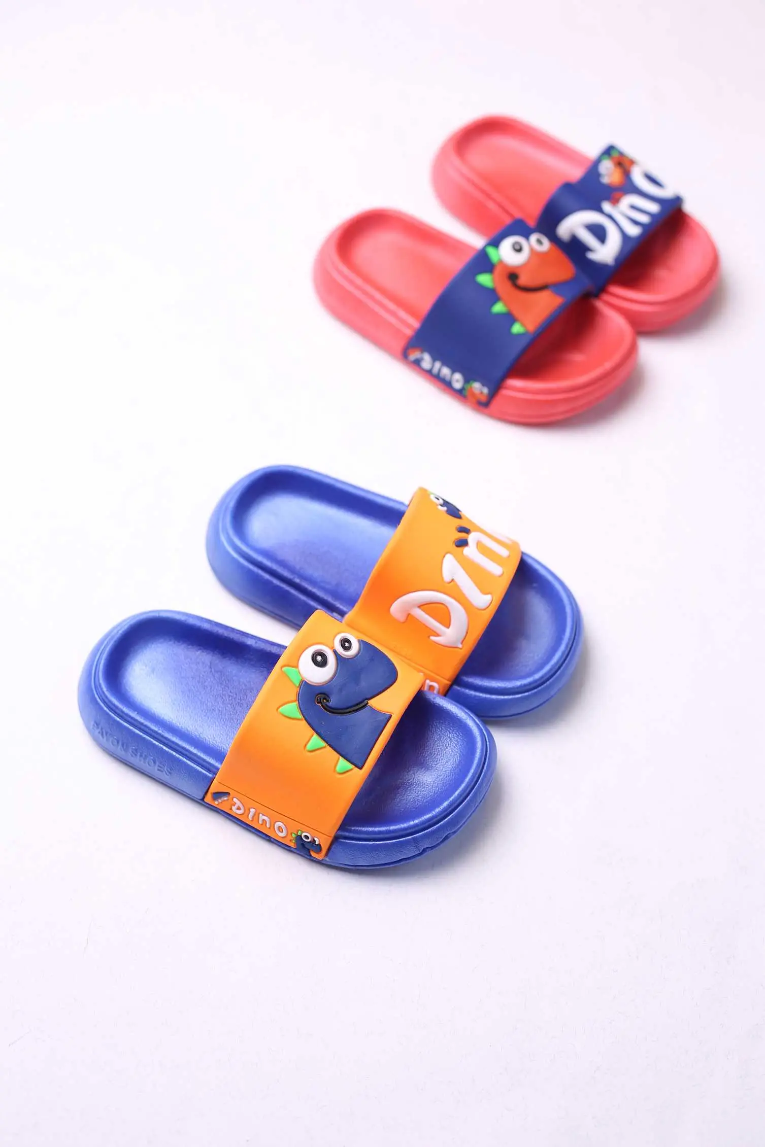 کفش صندل روفرشی بچه گانه دینو