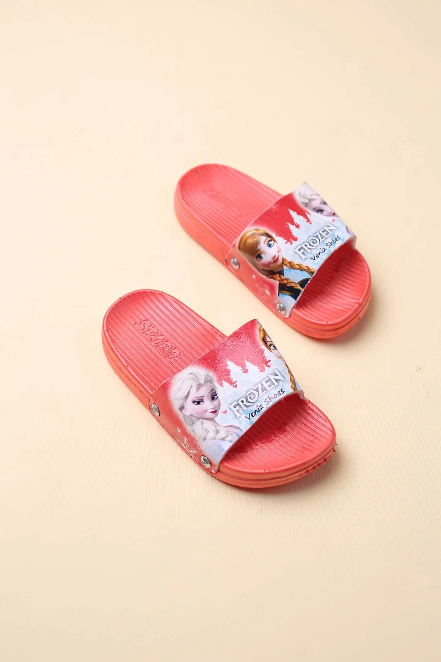 کفش صندل روفرشی بچه گانه السا