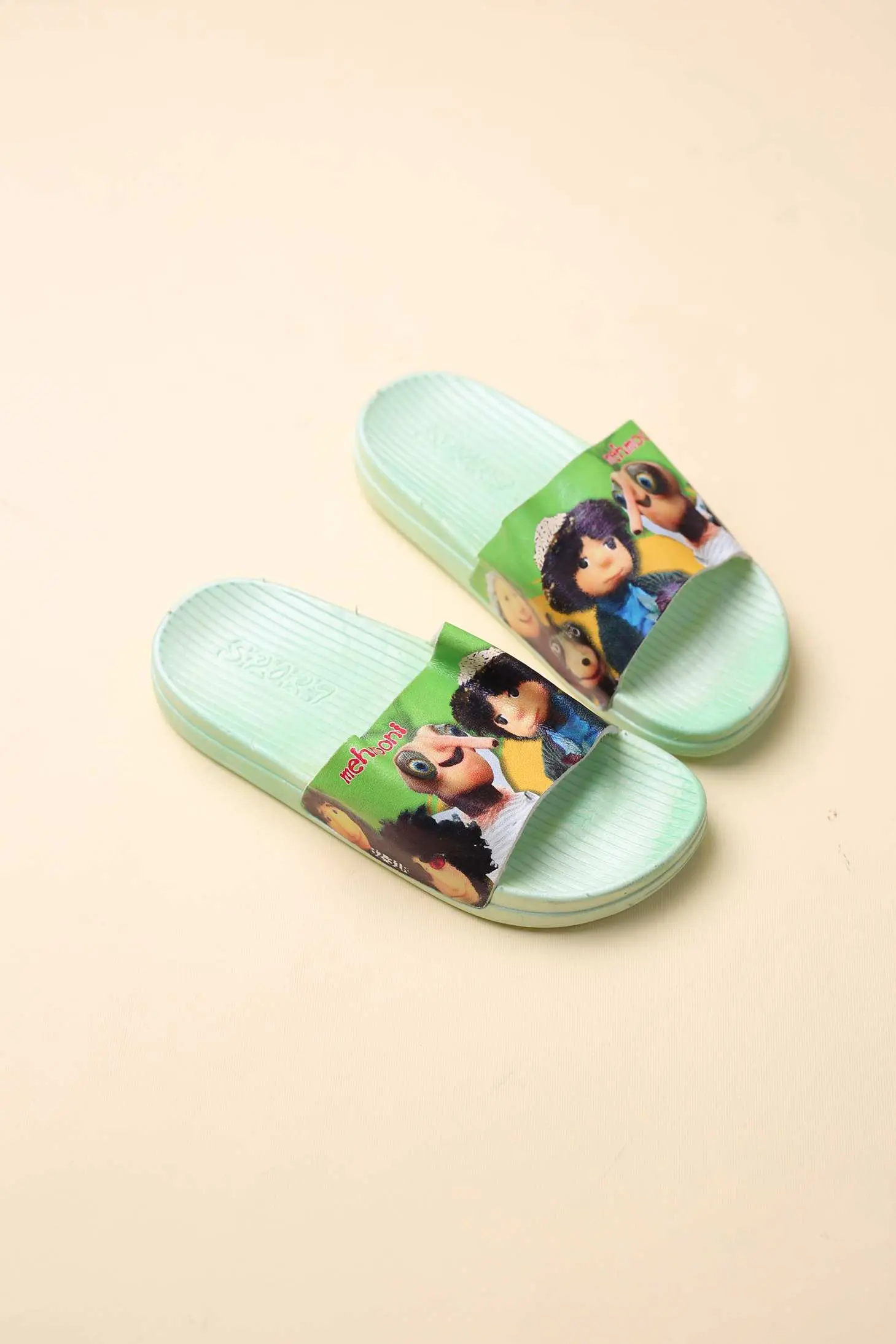 کفش صندل روفرشی بچه گانه پشه