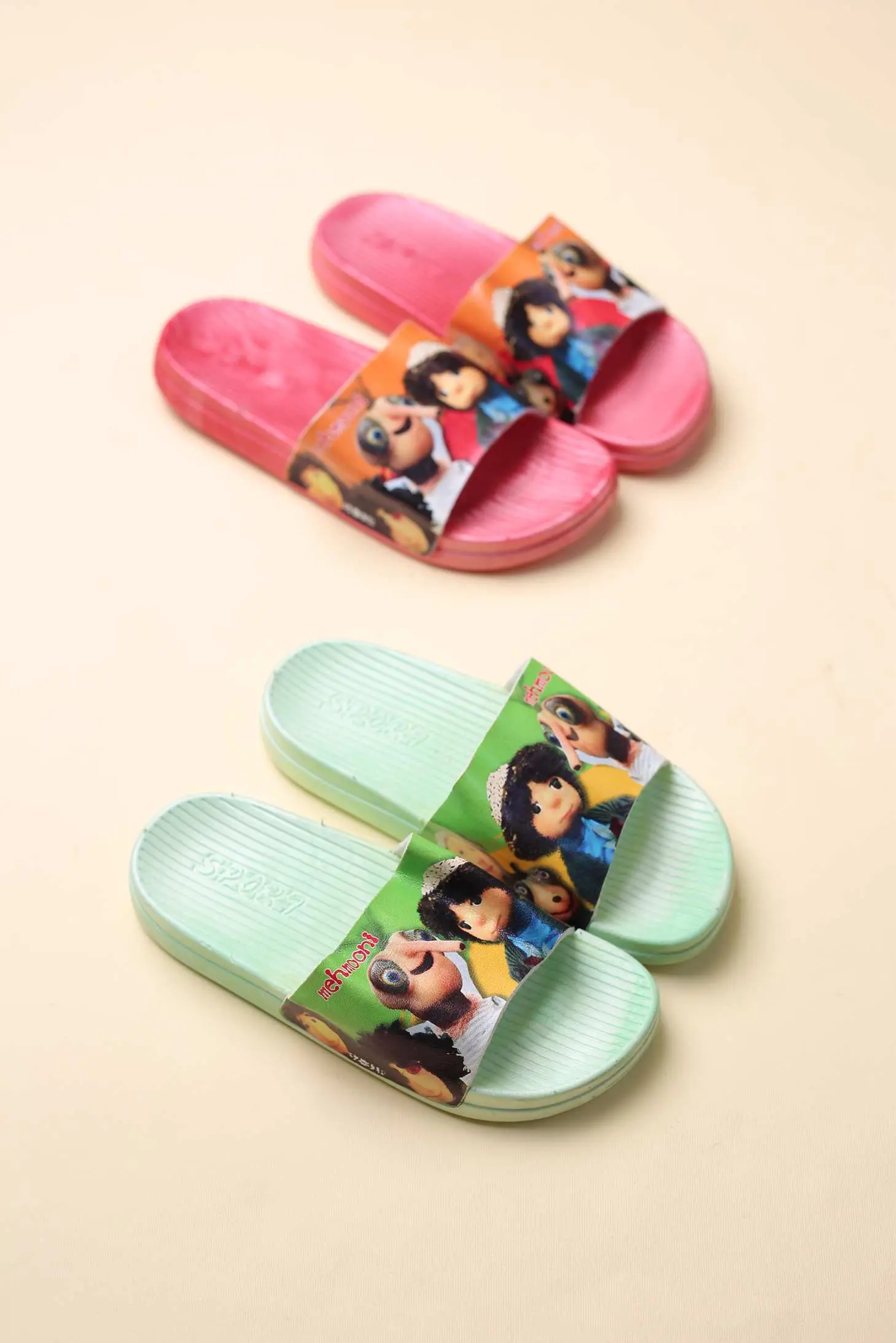 کفش صندل روفرشی بچه گانه پشه