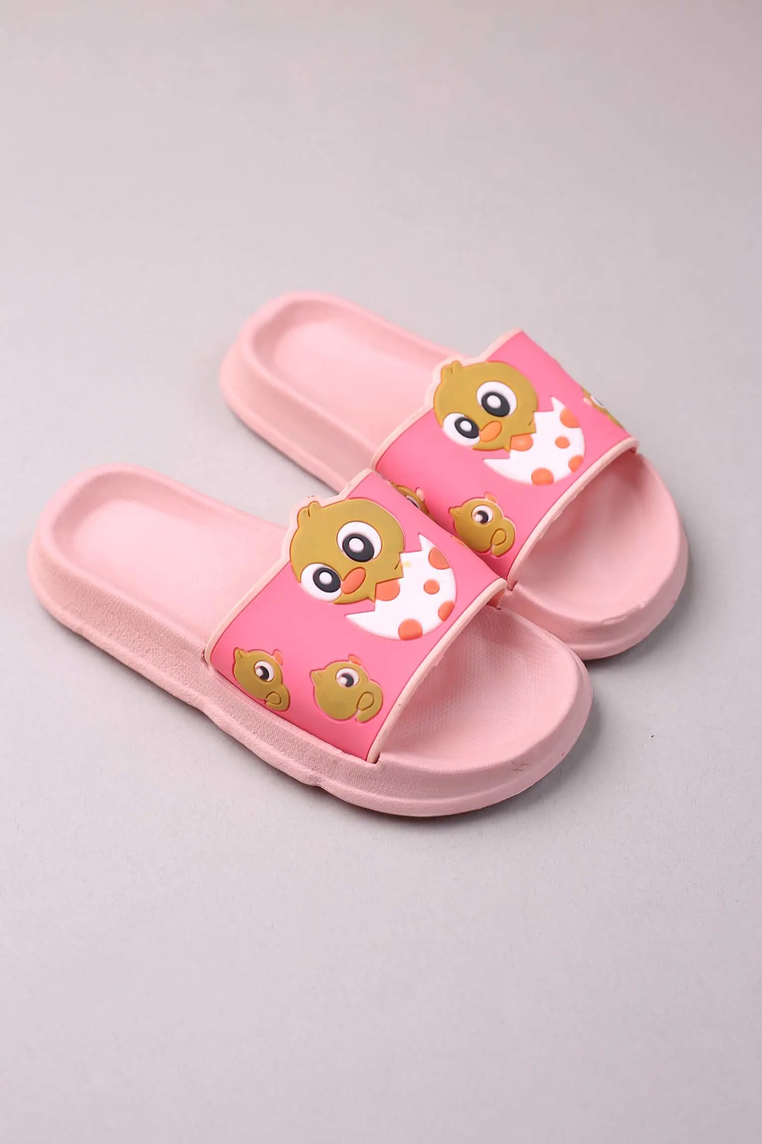 کفش صندل روفرشی بچه گانه جوجو