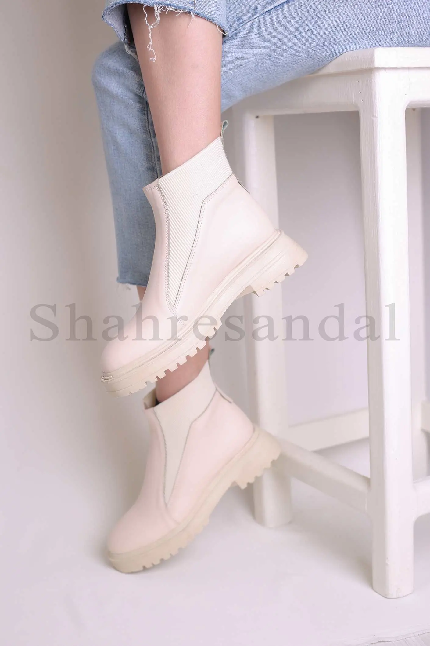 نیم بوت زنانه اکو