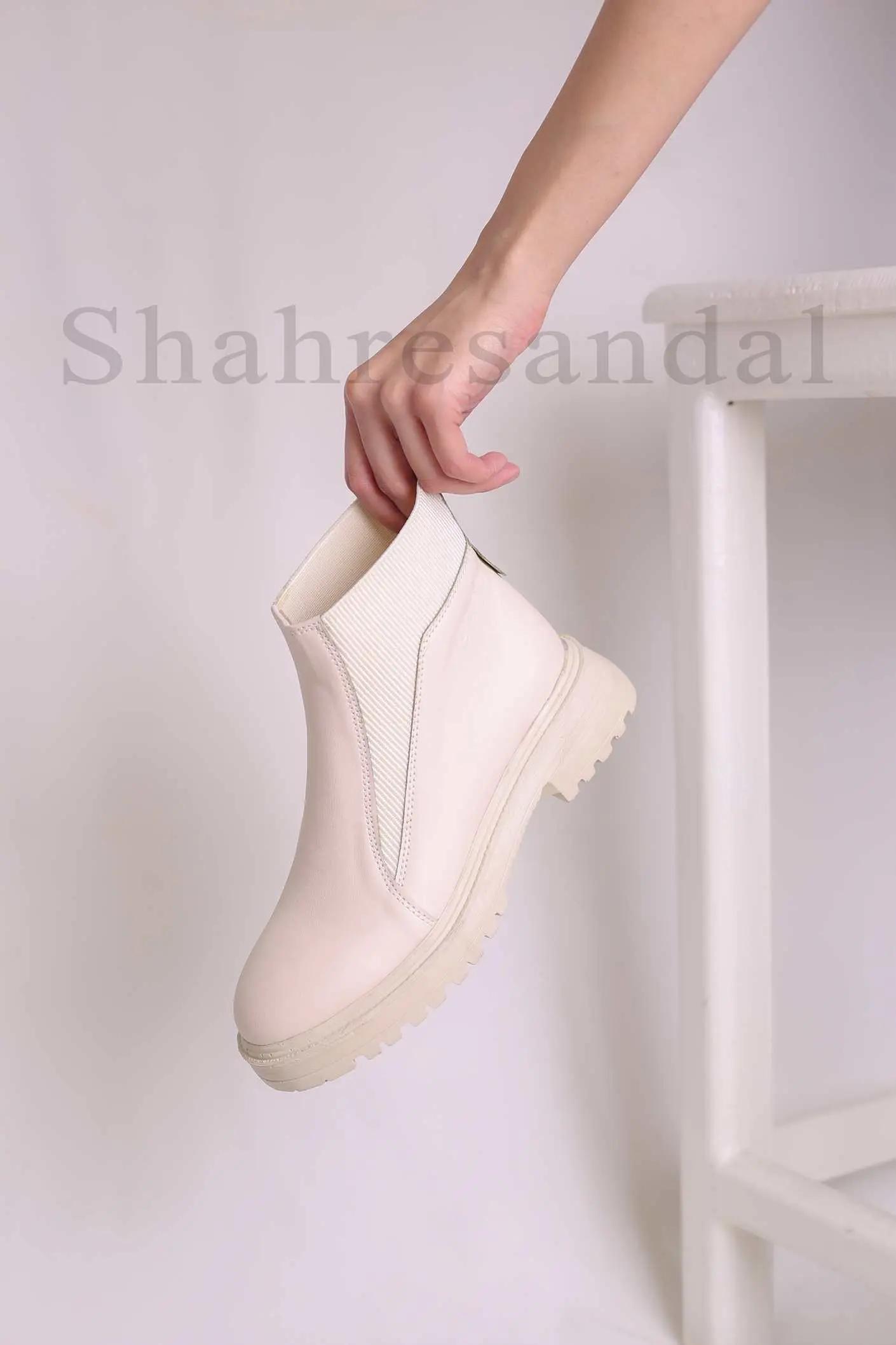 نیم بوت زنانه اکو