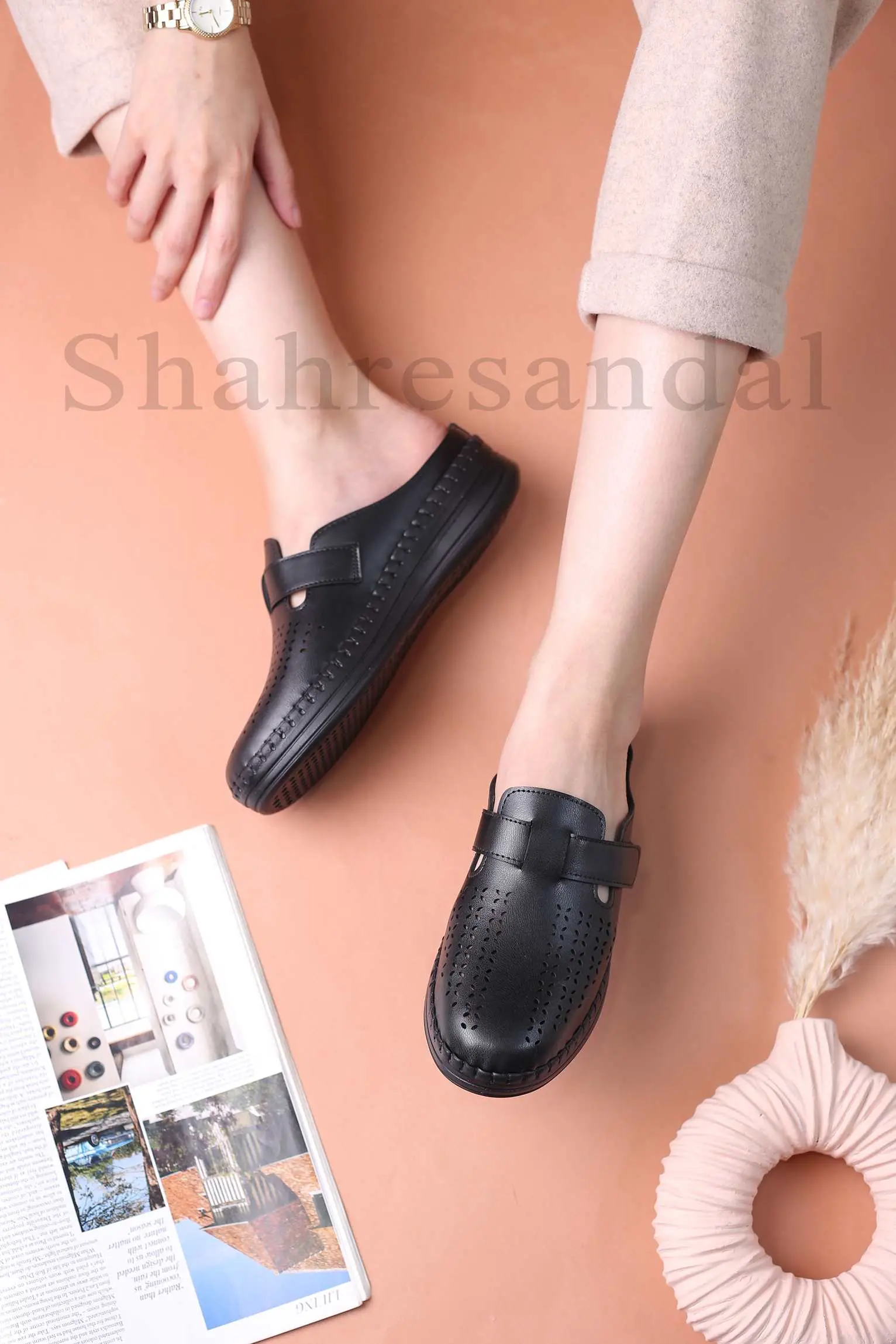 کفش صندل جلو بسته زنانه کد 911