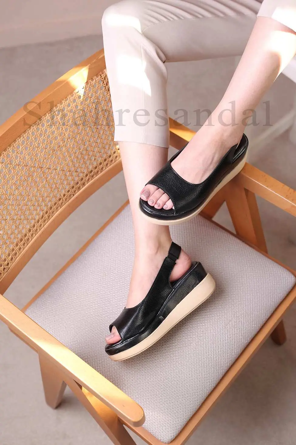 کفش صندل رکابدار زنانه هدیه