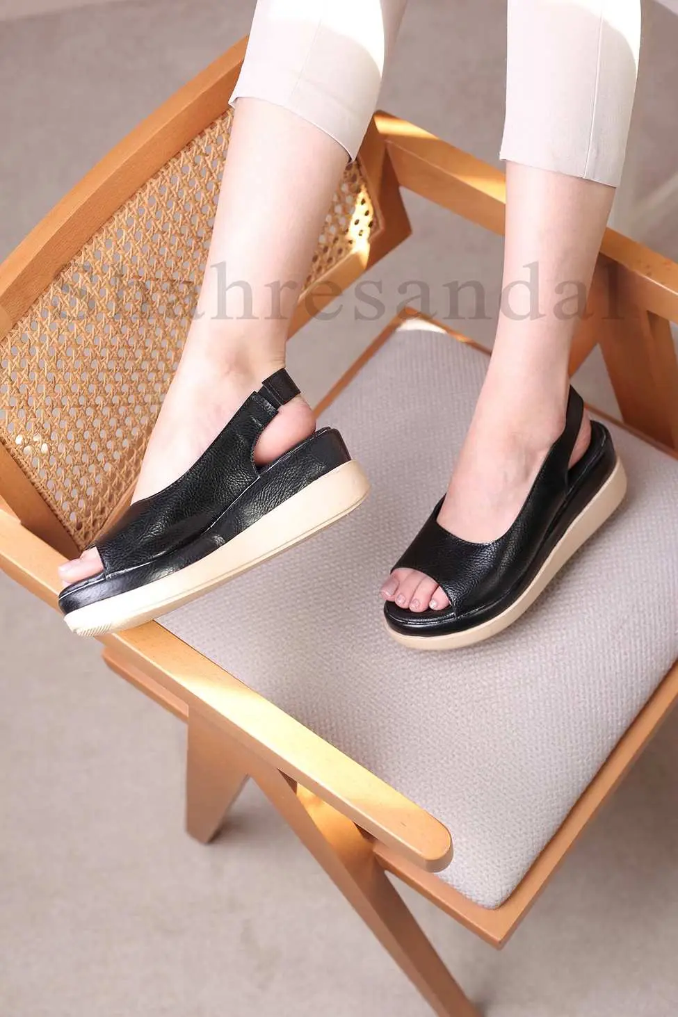 کفش صندل رکابدار زنانه هدیه