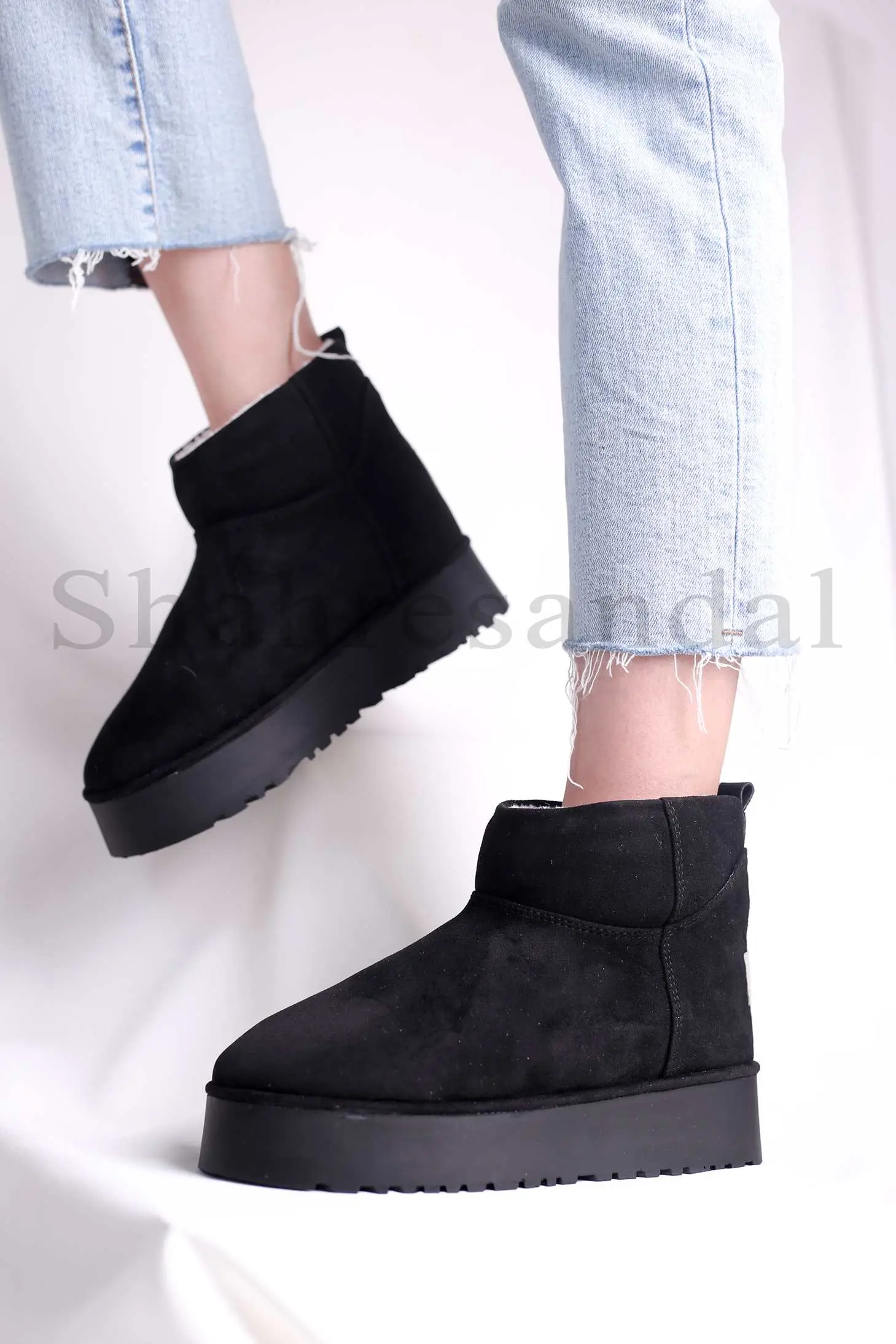 بوت زنانه آگ کد 4005