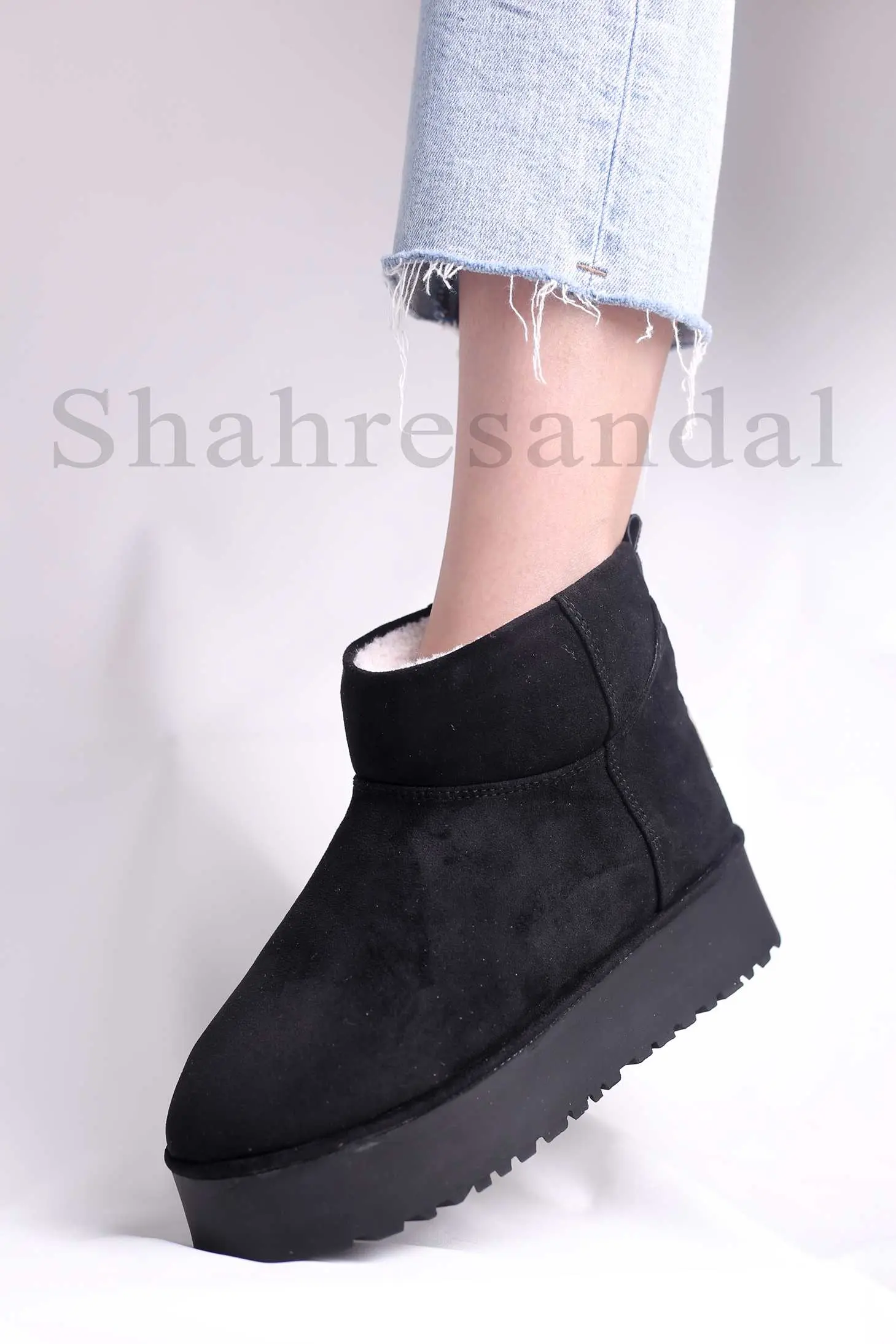 بوت زنانه آگ کد 4005