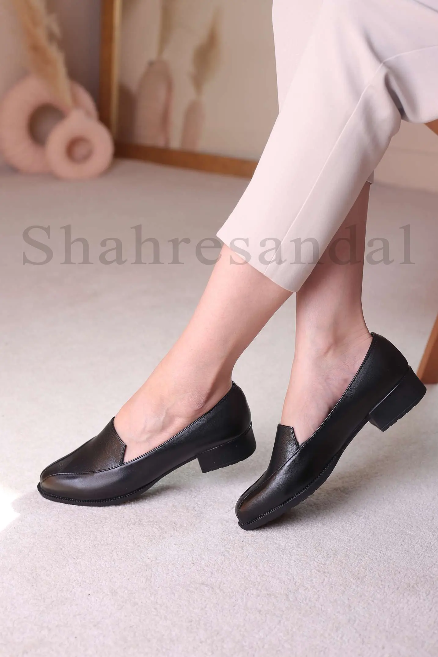 کفش پرسنلی پاشنه دار زنانه اقاقی