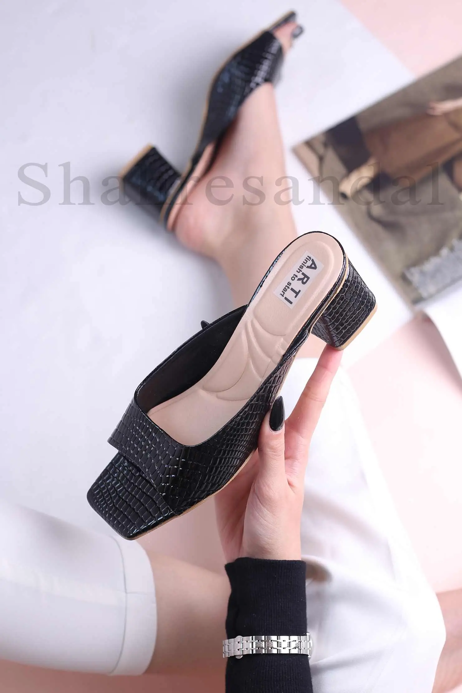 کفش صندل پاشنه دار کد 610