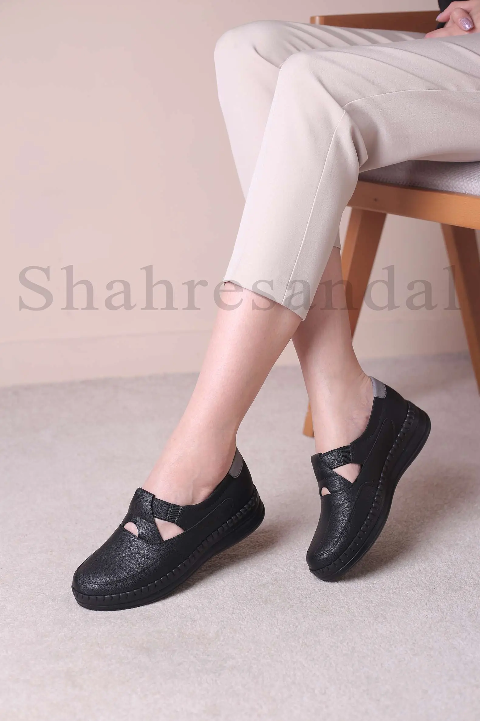 کفش پرسنلی زنانه برج