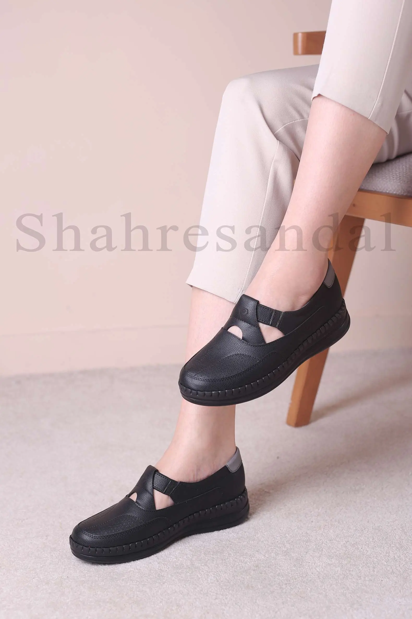 کفش پرسنلی زنانه برج