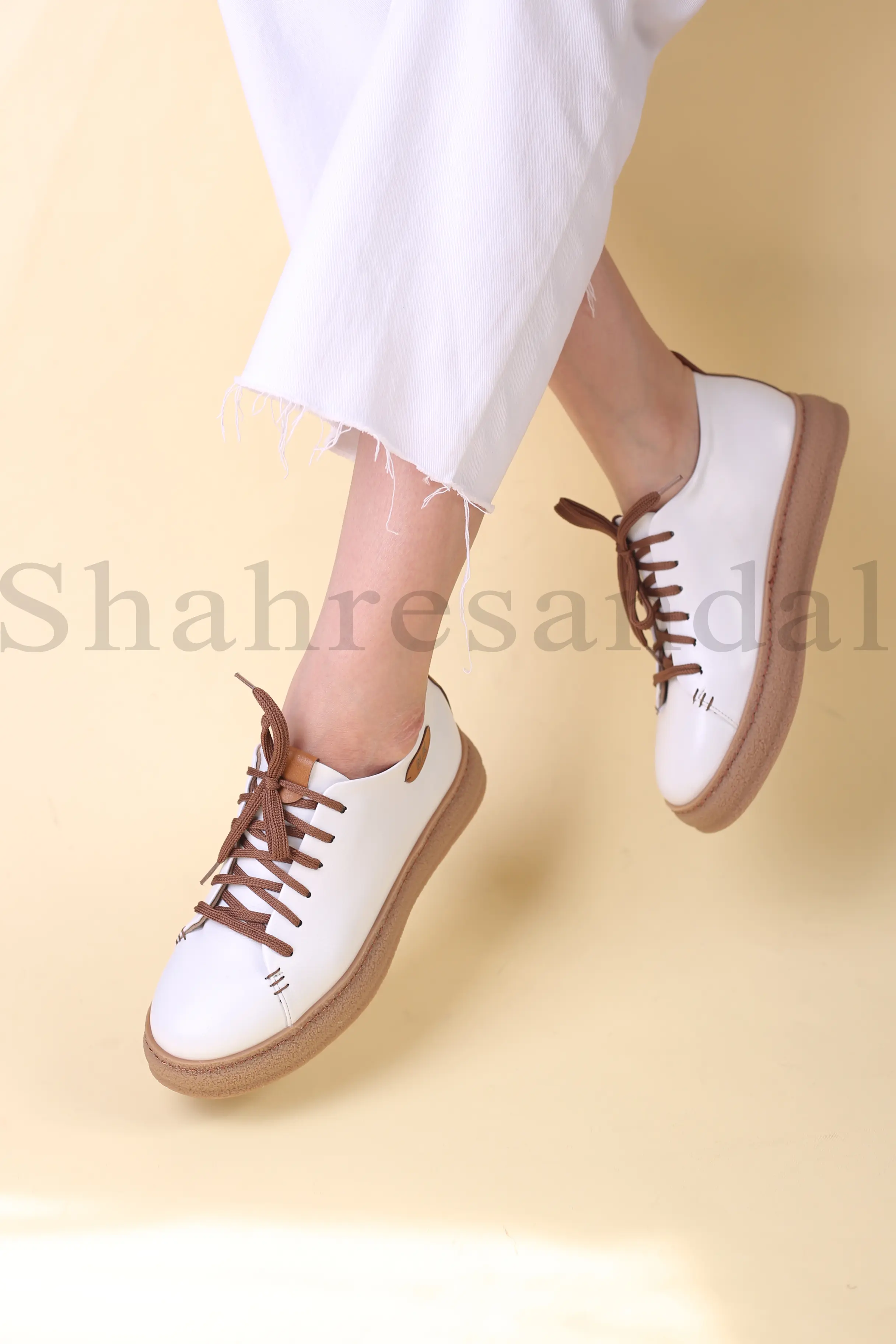 کفش اسپرت زنانه ماری جونز