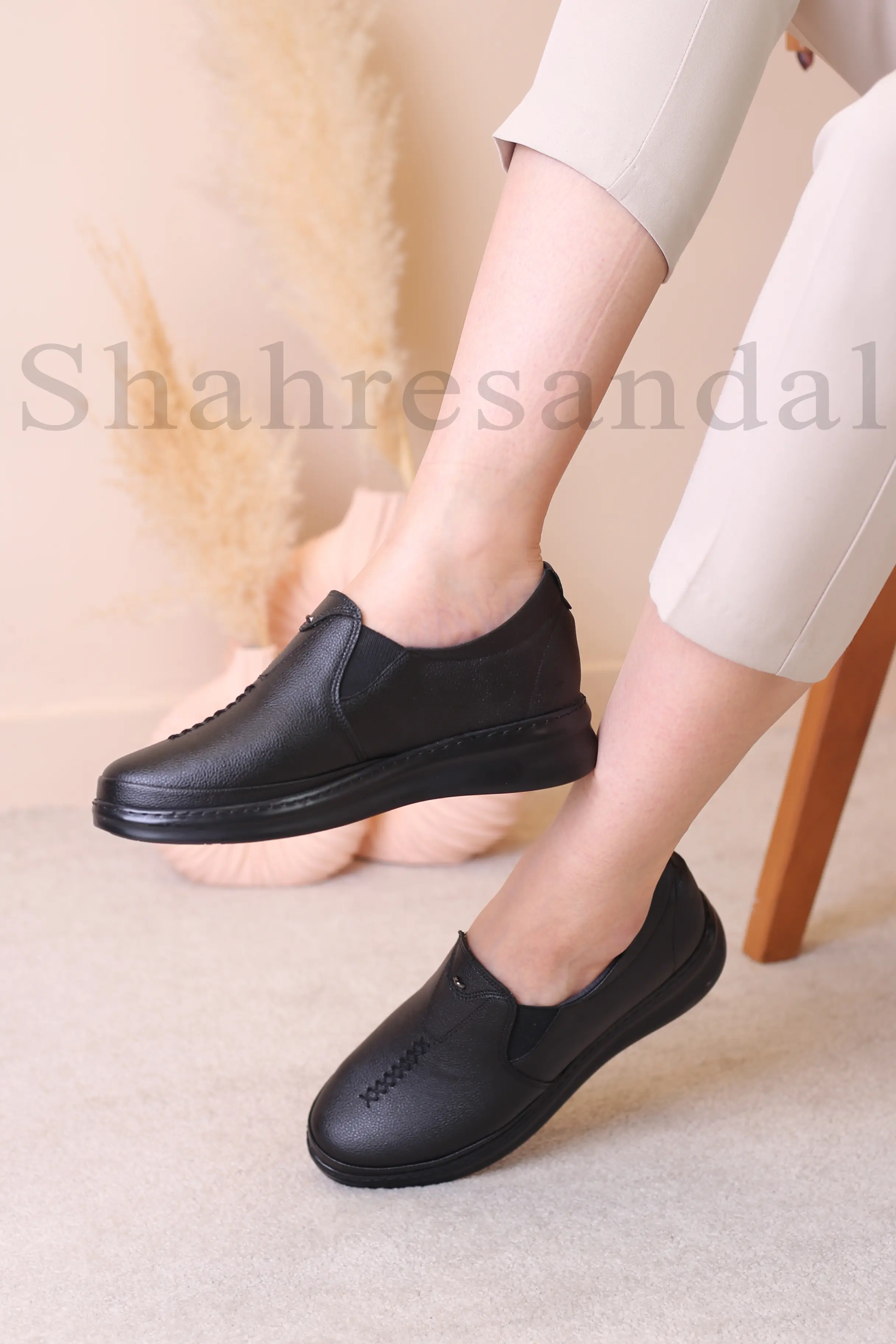 کفش پرسنلی زنانه گندم کد 4004