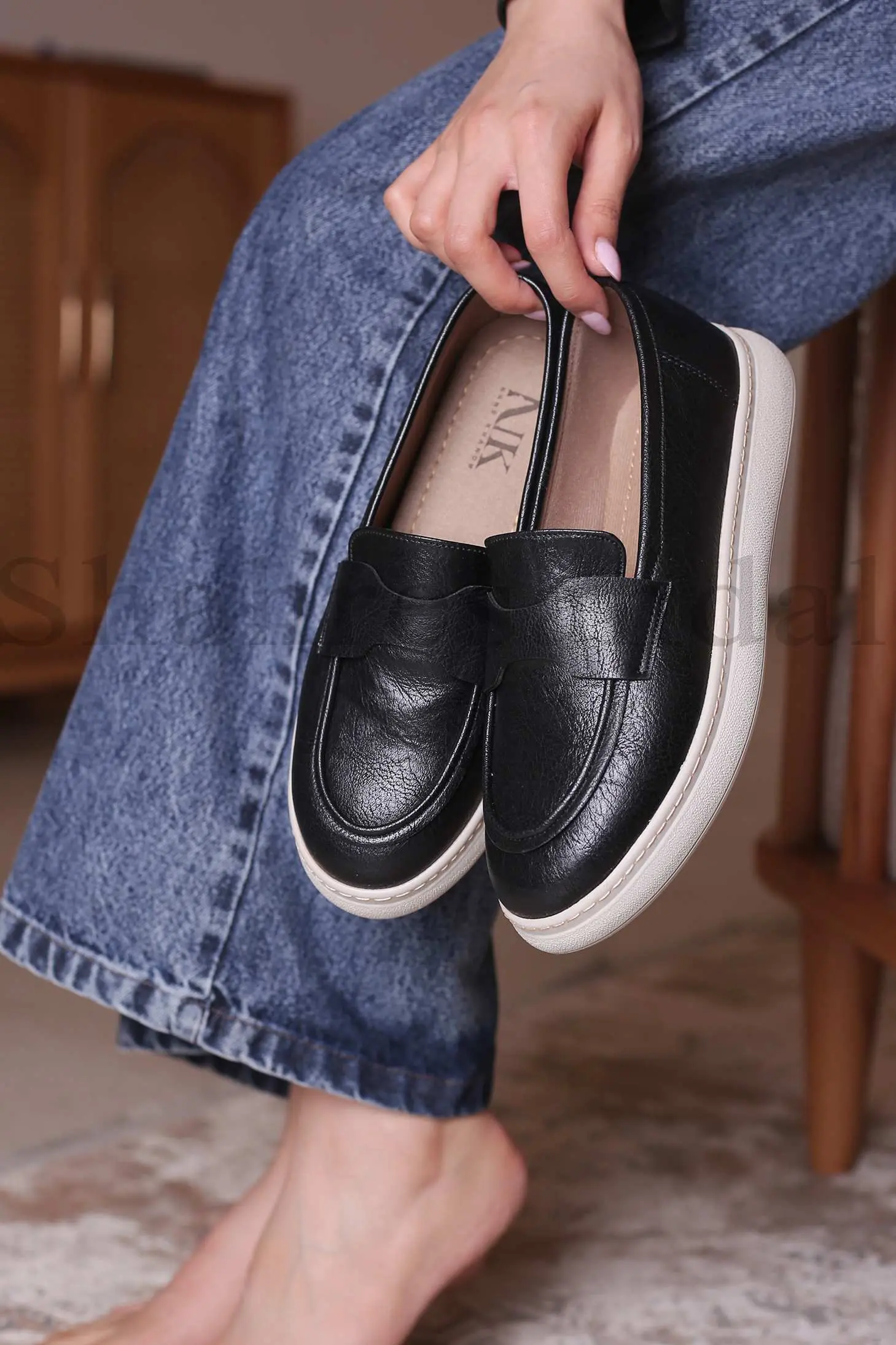 کفش کالج زنانه لبخند کد 9012