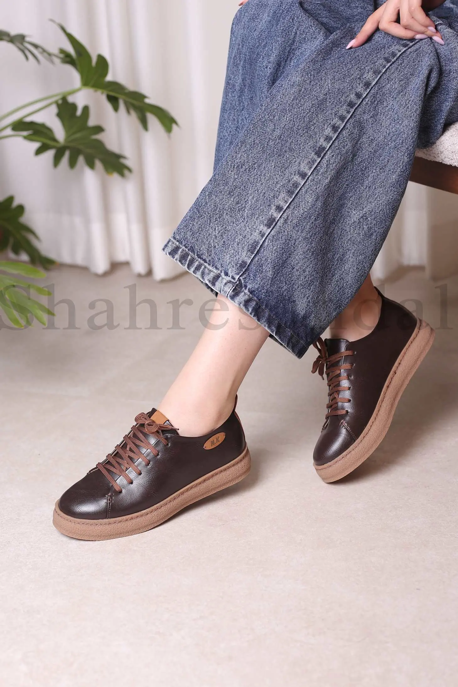 کفش اسپرت زنانه ماری جونز