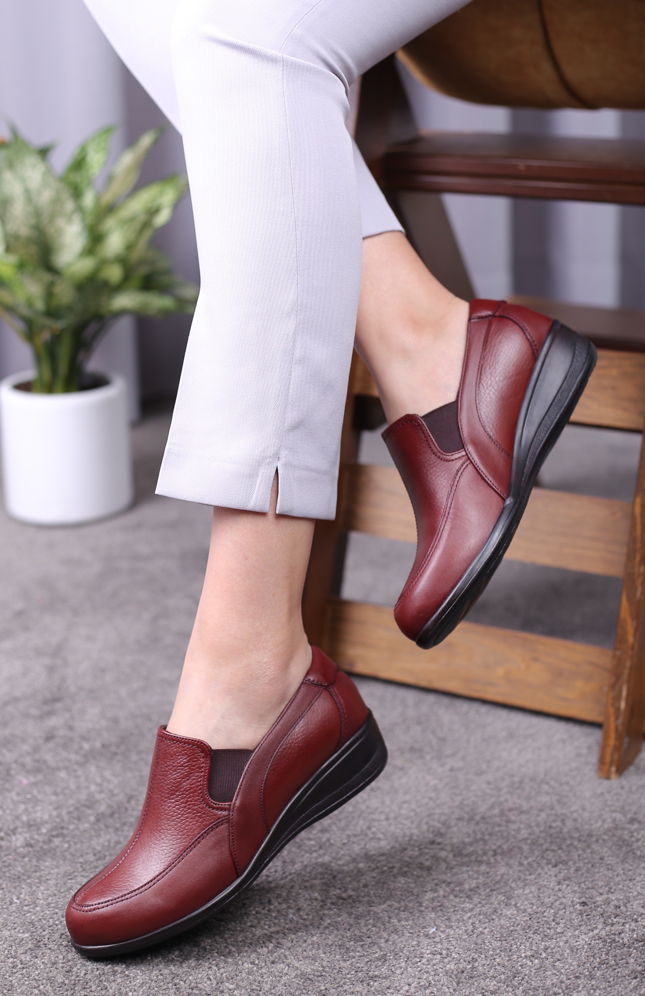 کفش پرسنلی زنانه کد 1090