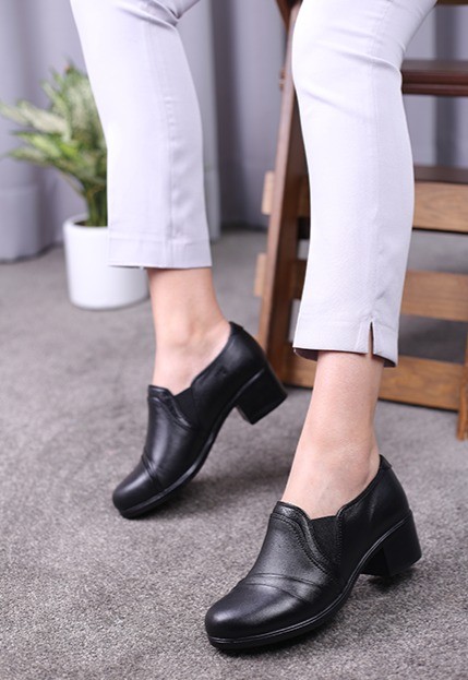 کفش پرسنلی زنانه کد 1066