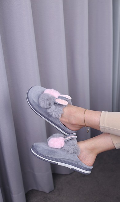 پاپوش جلو بسته زنانه پم پم