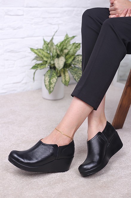 کفش پرسنلی زنانه کد 20