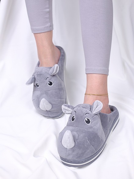 پاپوش جلو بسته زنانه کرگدن