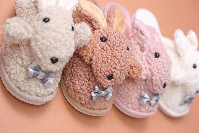 پاپوش جلو بسته زنانه بره