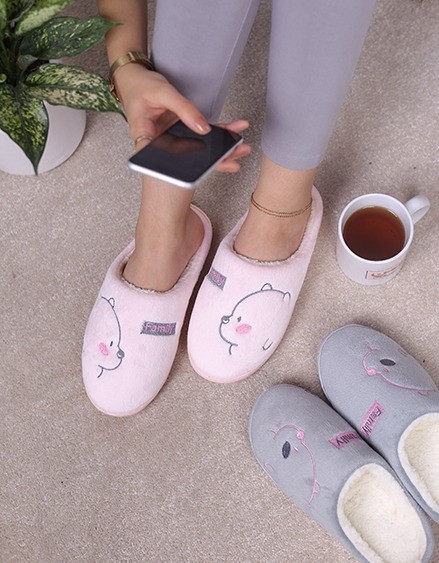 پاپوش جلو بسته زنانه پو