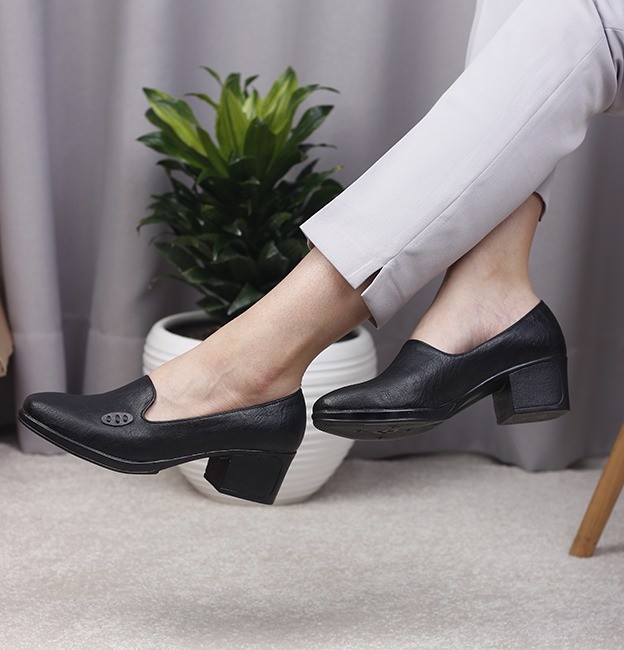 کفش پرسنلی زنانه ژن پیک