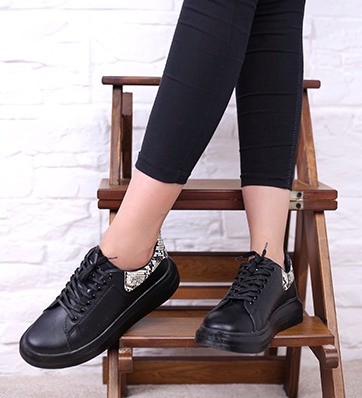 کفش اسپرت زنانه مک کوئین