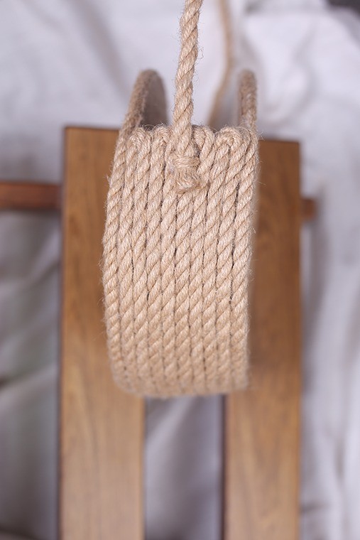 کیف زنانه کنفی