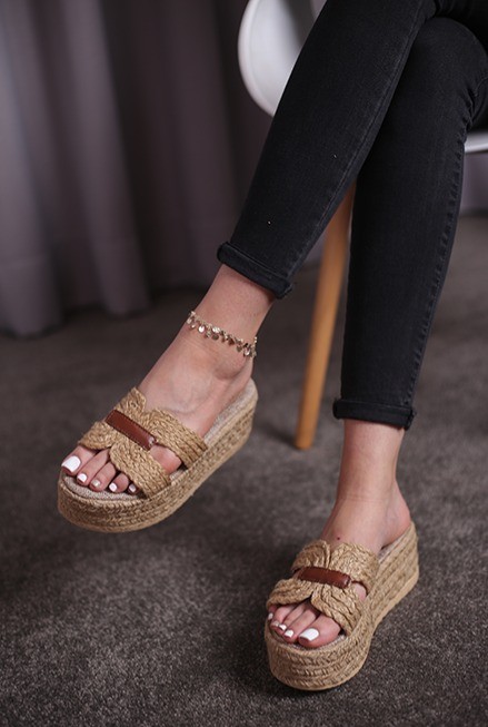 کفش صندل زنانه تارا کد 1256