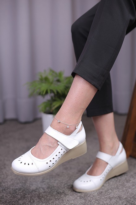 کفش چرم زنانه تونلی وینر