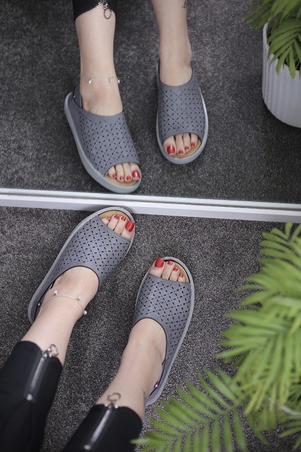 کفش صندل زنانه لاما جاپا