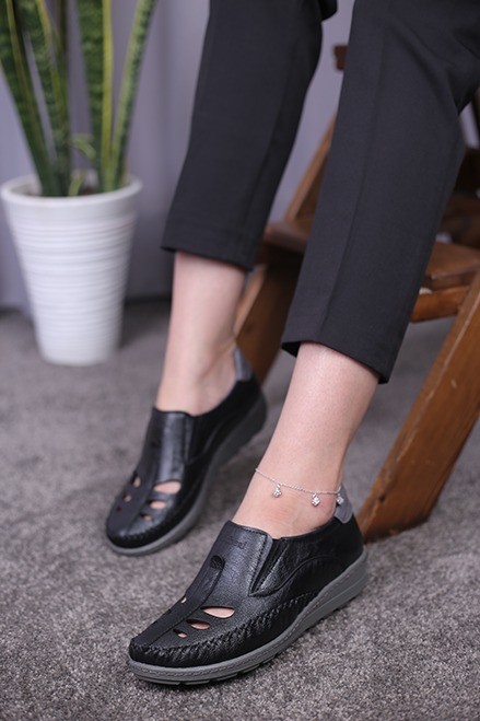 کفش زنانه فیدل