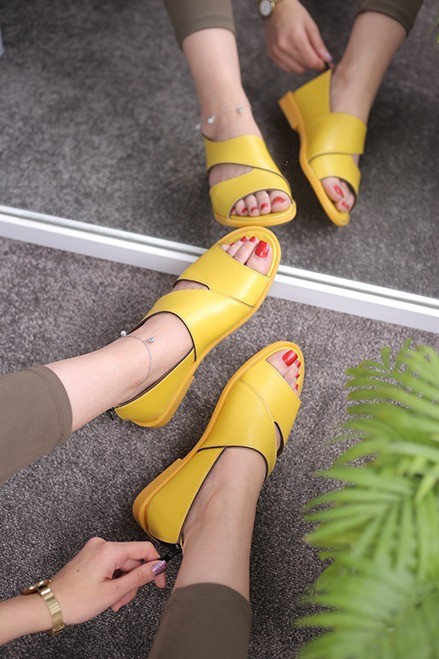 کفش صندل زنانه Pc فلت